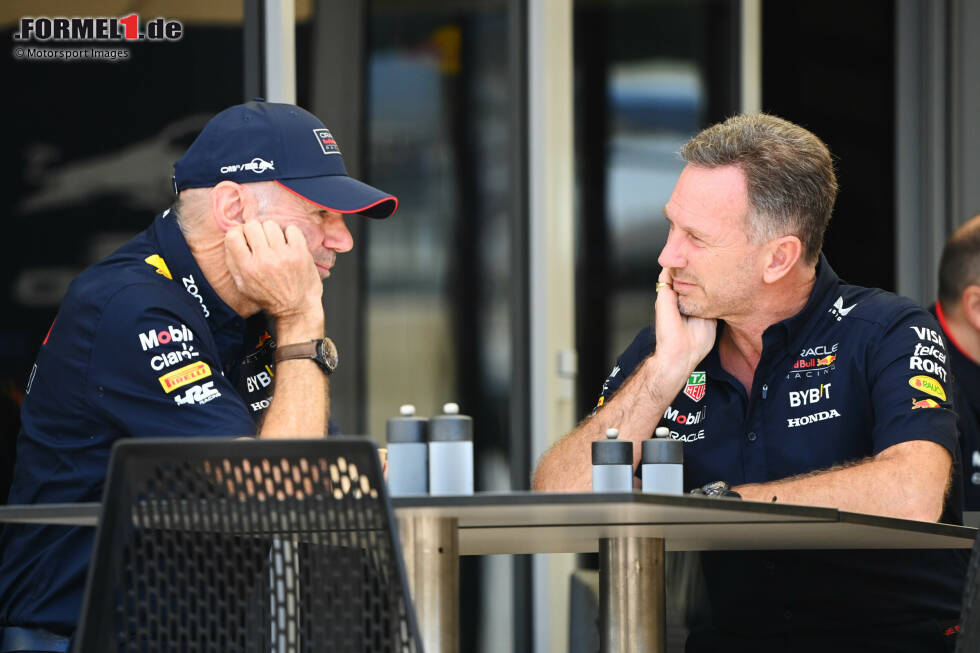 Foto zur News: Adrian Newey und Christian Horner (Red Bull)