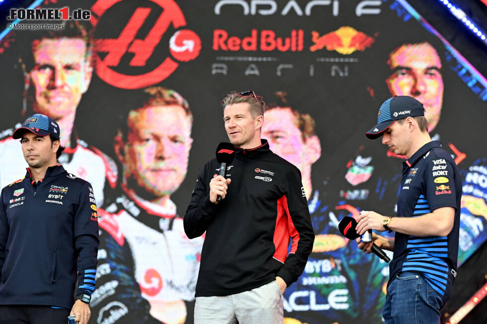 Foto zur News: Sergio Perez (Red Bull), Nico Hülkenberg (Haas) und Max Verstappen (Red Bull)