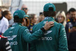 Foto zur News: Fernando Alonso (Aston Martin) und Lance Stroll (Aston Martin)