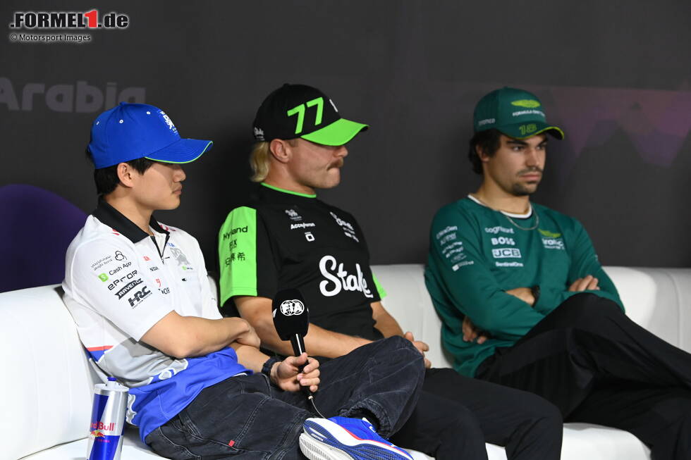 Foto zur News: Yuki Tsunoda (Racing Bulls), Valtteri Bottas (Sauber) und Lance Stroll (Aston Martin)