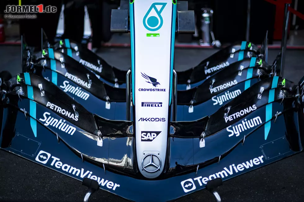 Foto zur News: Mercedes W15