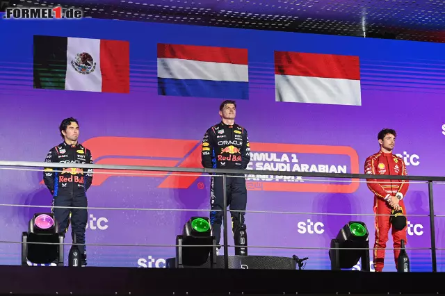 Foto zur News: Sergio Perez (Red Bull), Max Verstappen (Red Bull) und Charles Leclerc (Ferrari)