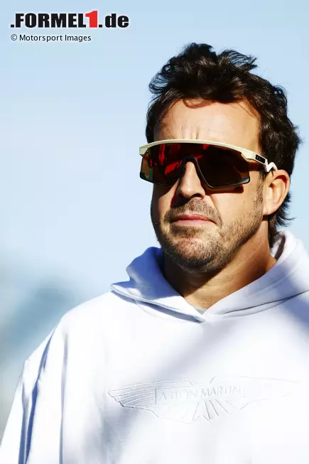 Foto zur News: Fernando Alonso (Aston Martin)