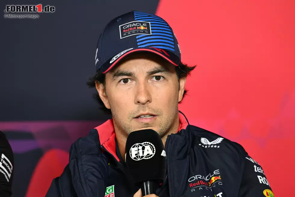 Foto zur News: Sergio Perez (Red Bull)