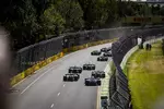 Foto zur News: Kevin Magnussen (Haas), Esteban Ocon (Alpine), Nico Hülkenberg (Haas), Pierre Gasly (Alpine) und Daniel Ricciardo (Racing Bulls)