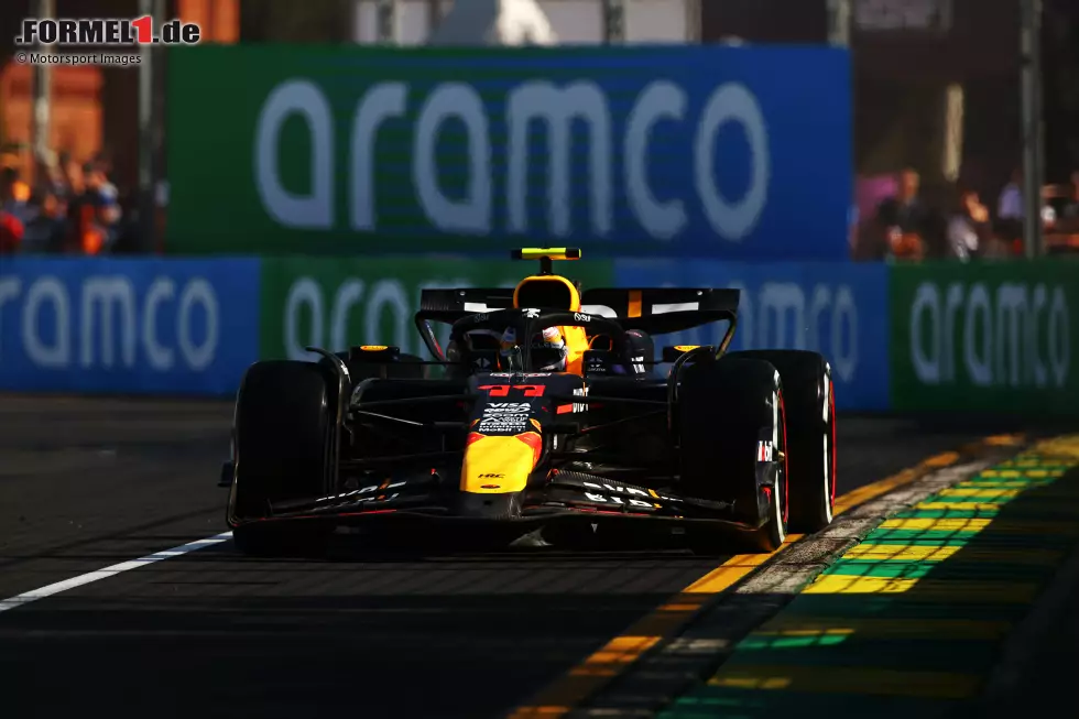 Foto zur News: Sergio Perez (Red Bull)