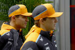 Foto zur News: Lando Norris (McLaren) und Oscar Piastri (McLaren)