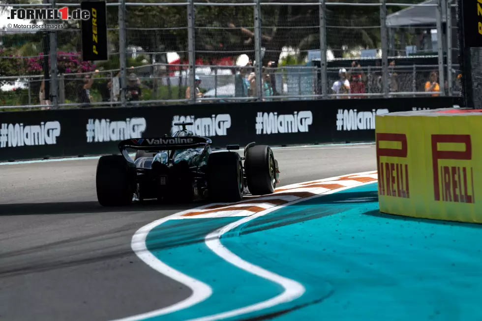 Foto zur News: Lance Stroll (Aston Martin)