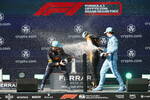 Foto zur News: Max Verstappen (Red Bull), Lando Norris (McLaren) und Charles Leclerc (Ferrari)