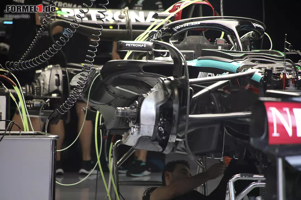 Foto zur News: Mercedes W15