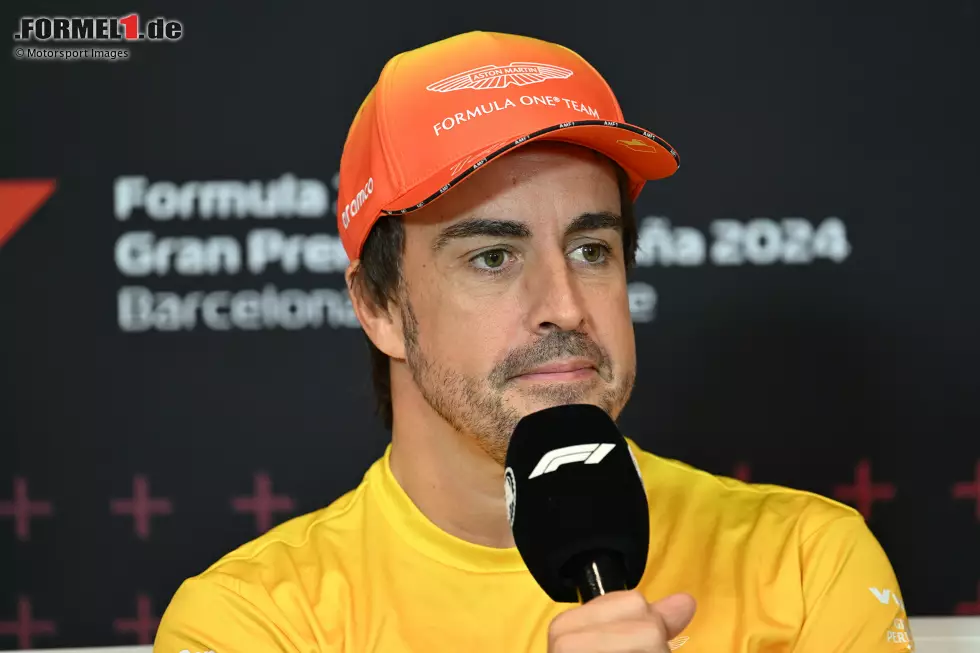 Foto zur News: Fernando Alonso (Aston Martin)
