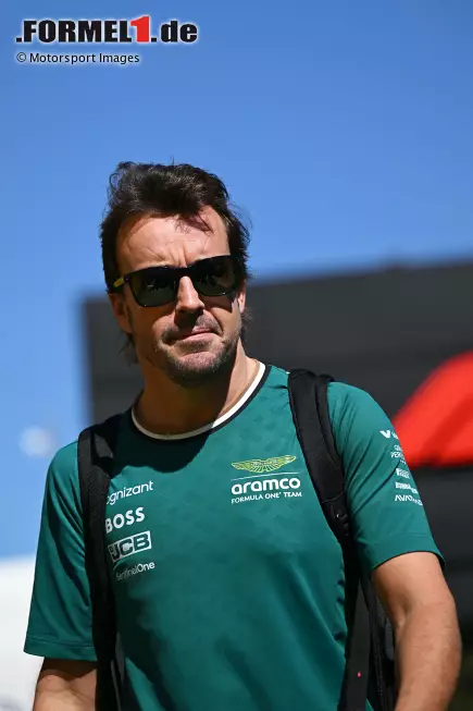 Foto zur News: Fernando Alonso (Aston Martin)