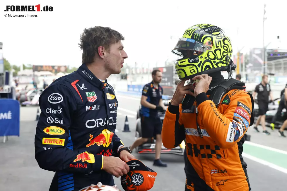 Foto zur News: Max Verstappen (Red Bull) und Lando Norris (McLaren)