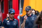 Foto zur News: Max Verstappen (Red Bull) und Sergio Perez (Red Bull)