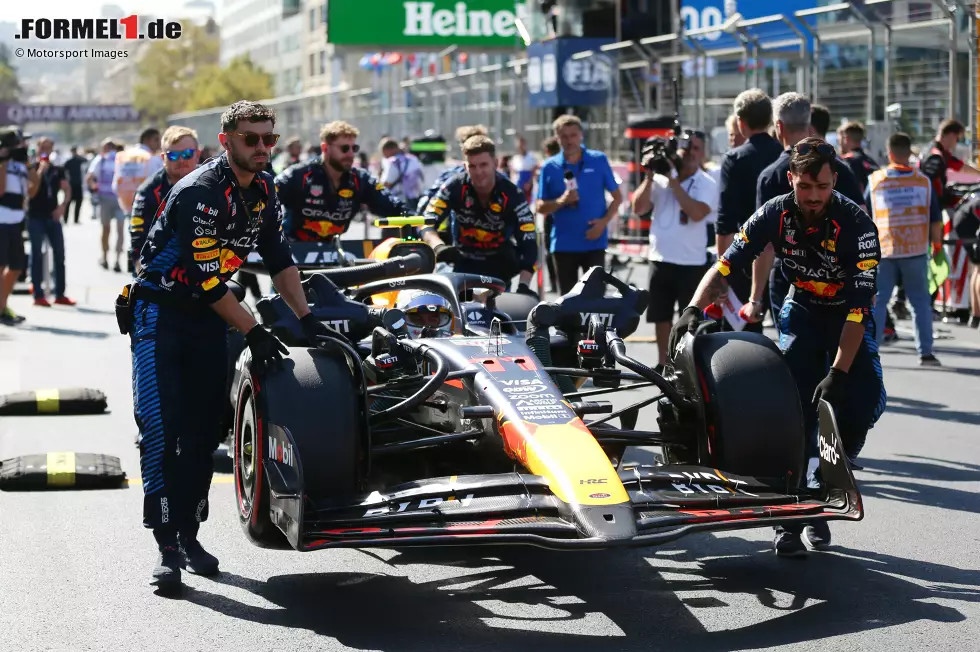 Foto zur News: Sergio Perez (Red Bull)