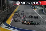 Foto zur News: George Russell (Mercedes), Oscar Piastri (McLaren) und Nico Hülkenberg (Haas)