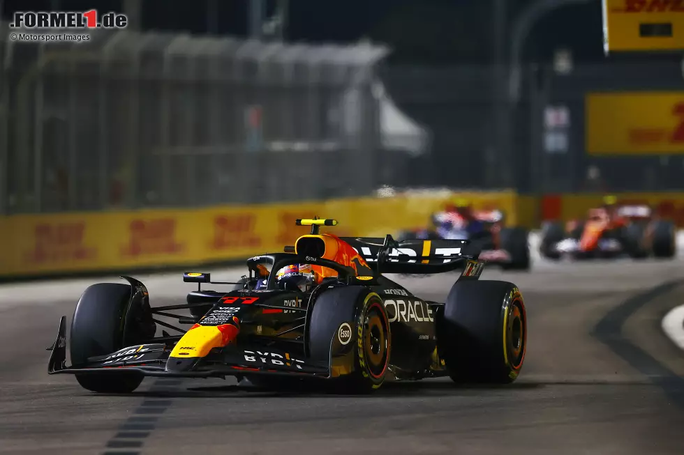 Foto zur News: Sergio Perez (Red Bull)