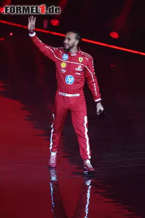 Foto zur News: Formel-1-Liveticker: Erste Bilder vom Shakedown des Ferrari SF-25