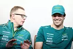 Foto zur News: Andy Cowell mit Lance Stroll (Aston Martin)