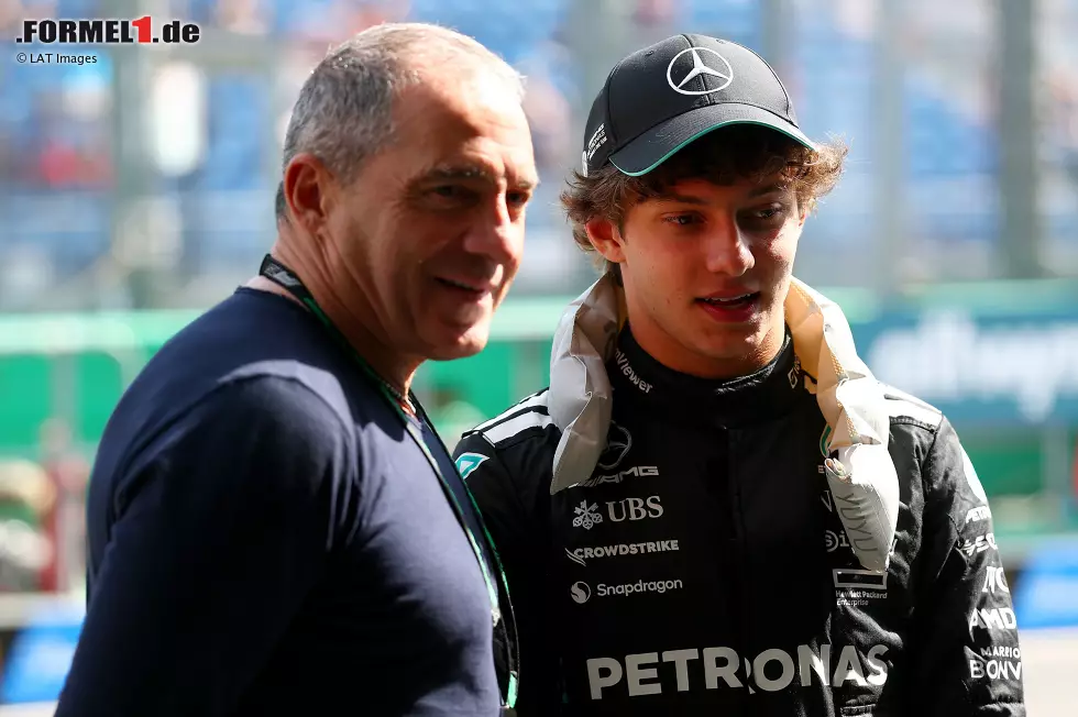 Foto zur News: Marco Antonelli mit seinem Sohn Andrea Kimi Antonelli (Mercedes)