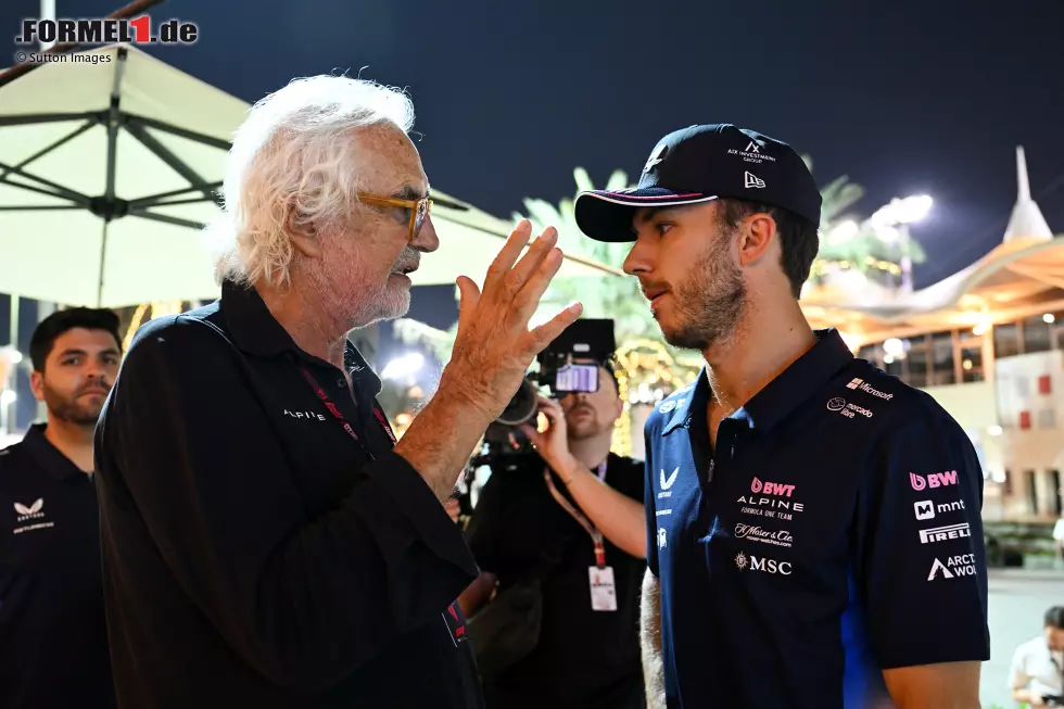 Foto zur News: Flavio Briatore und Pierre Gasly (Alpine)