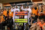 Foto zur News: Lando Norris (McLaren) und Oscar Piastri (McLaren)