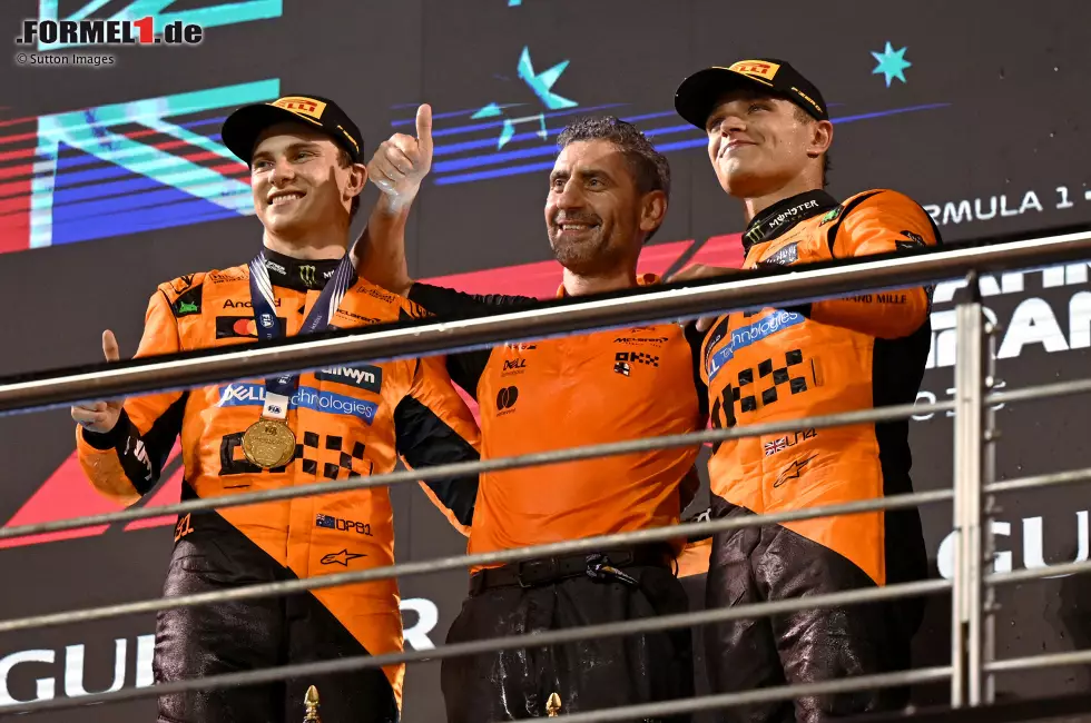 Foto zur News: Oscar Piastri (McLaren) und Lando Norris (McLaren)