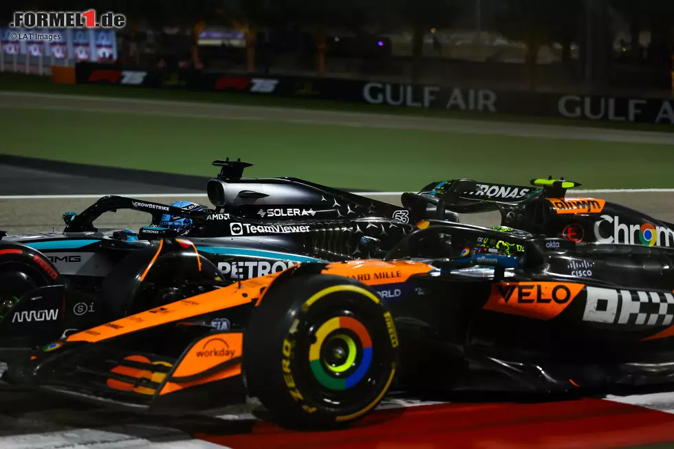 Foto zur News: George Russell (Mercedes) und Lando Norris (McLaren)