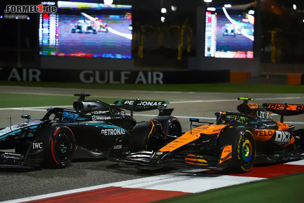 Foto zur News: George Russell (Mercedes) und Lando Norris (McLaren)