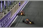 Gallerie: Max Verstappen (Red Bull) und Oscar Piastri (McLaren)