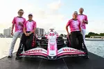 Foto zur News: Isack Hadjar (Racing Bulls) und Liam Lawson (Racing Bulls)