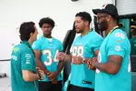 Foto zur News: Pedro de la Rosa mit US-Sportlern