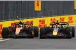 Foto zur News: Lando Norris (McLaren) und Max Verstappen (Red Bull)