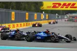 Foto zur News: Alexander Albon (Williams) und Carlos Sainz (Williams)