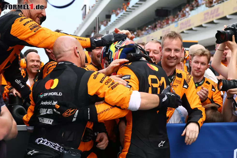 Foto zur News: Oscar Piastri (McLaren)
