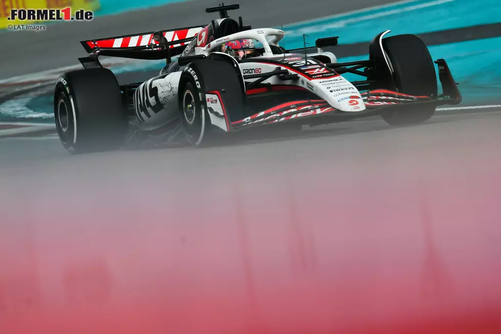 Foto zur News: Esteban Ocon (Haas)