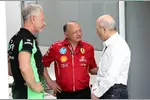 Foto zur News: Jonathan Wheatley (Sauber), Frederic Vasseur (Ferrari) und Peter Sauber