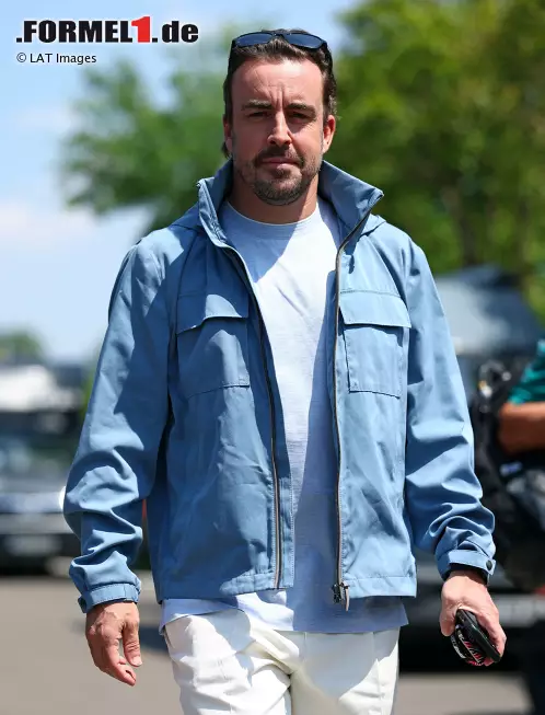 Foto zur News: Fernando Alonso (Aston Martin)