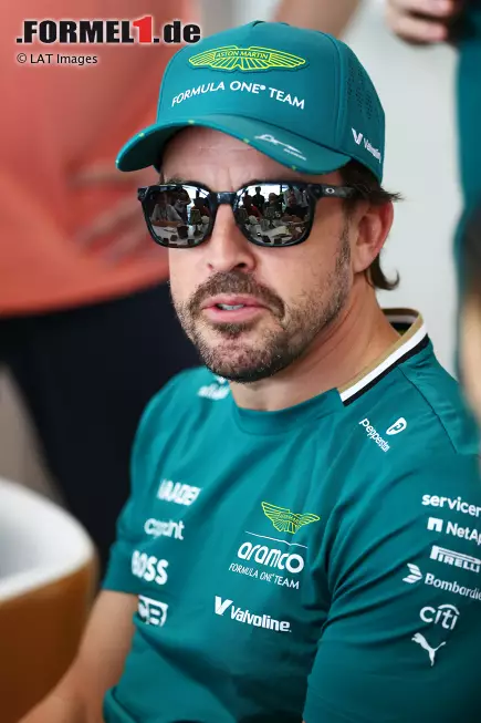Foto zur News: Fernando Alonso (Aston Martin)
