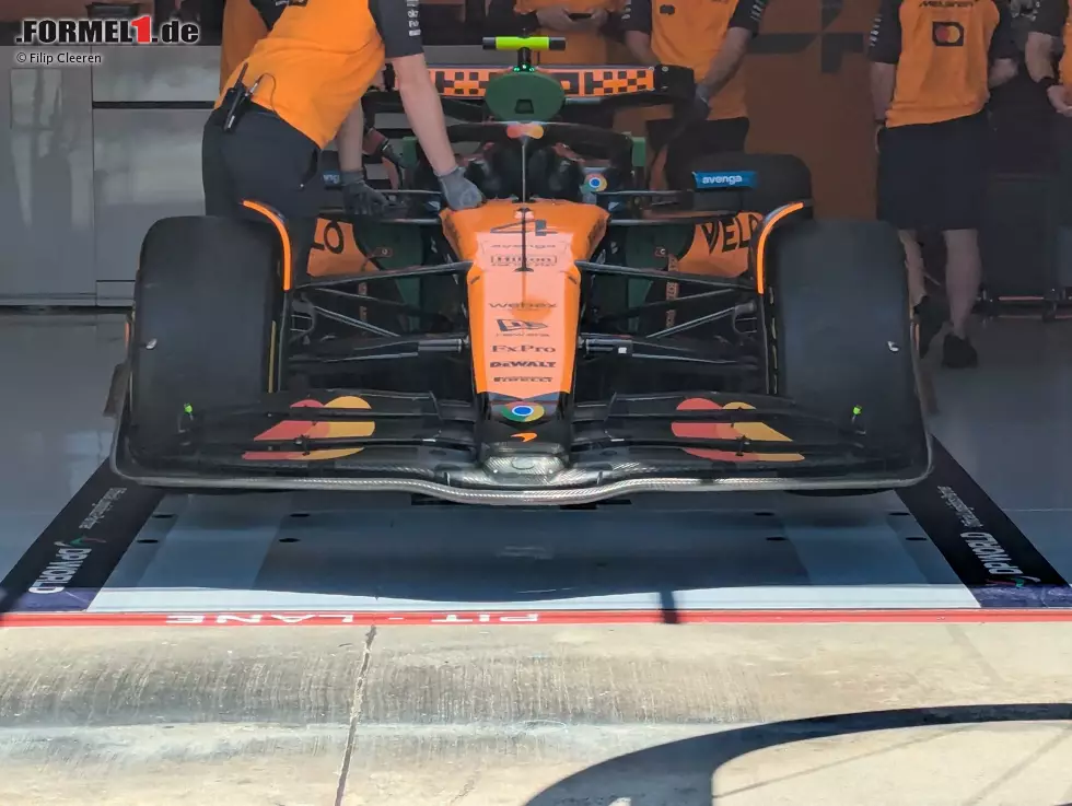 Foto zur News: McLaren MCL39