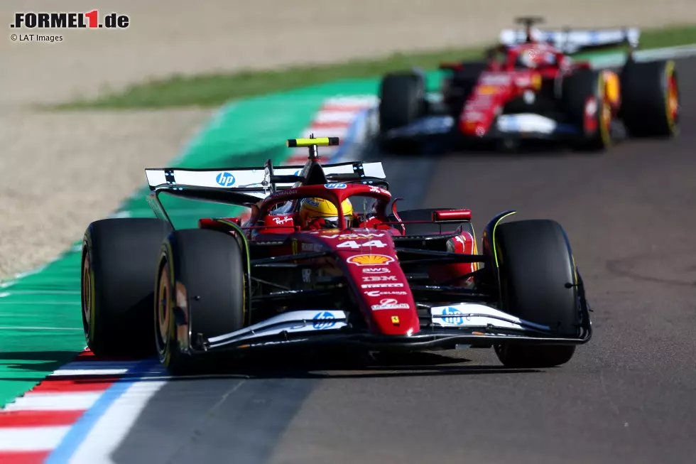 Foto zur News: Lewis Hamilton (Ferrari) und Charles Leclerc (Ferrari)