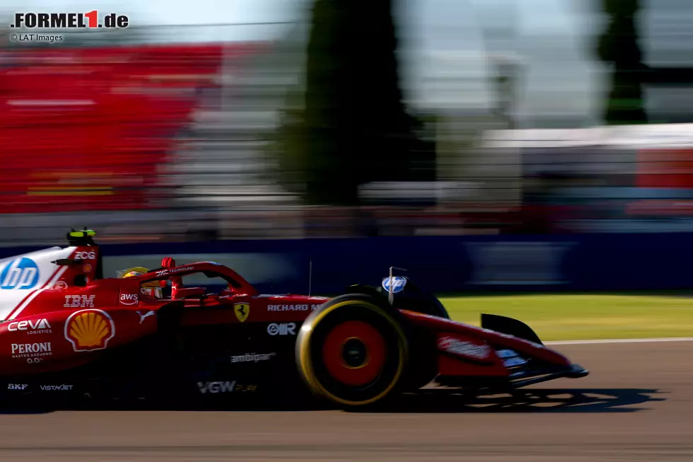 Foto zur News: Lewis Hamilton (Ferrari)