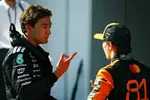 Foto zur News: George Russell (Mercedes) und Oscar Piastri (McLaren)