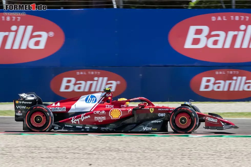 Foto zur News: Lewis Hamilton (Ferrari)