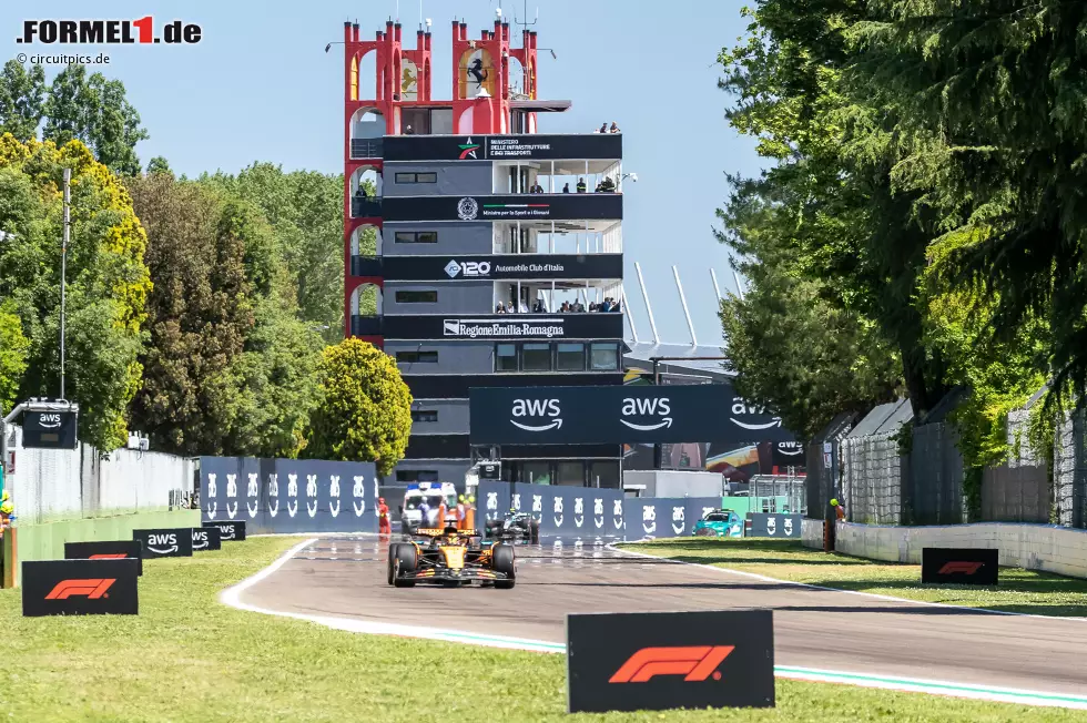 Foto zur News: Oscar Piastri (McLaren)
