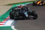 Foto zur News: Andrea Kimi Antonelli und Lewis Hamilton (Ferrari)