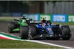 Foto zur News: Carlos Sainz (Williams) und Nico Hülkenberg (Sauber)