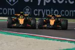 Foto zur News: Lando Norris (McLaren) und Oscar Piastri (McLaren)