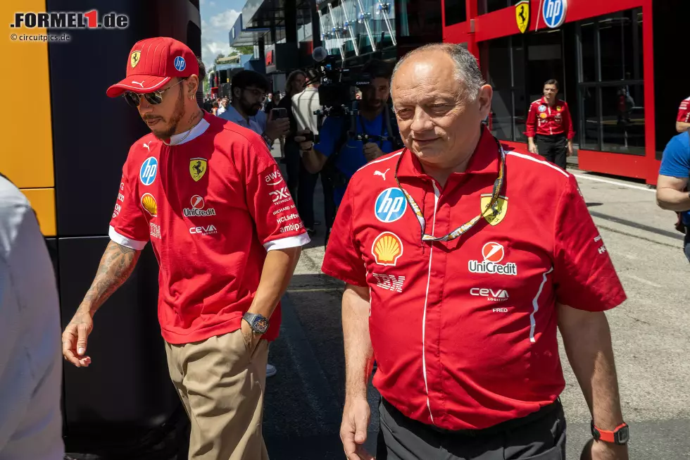 Foto zur News: Lewis Hamilton (Ferrari)
