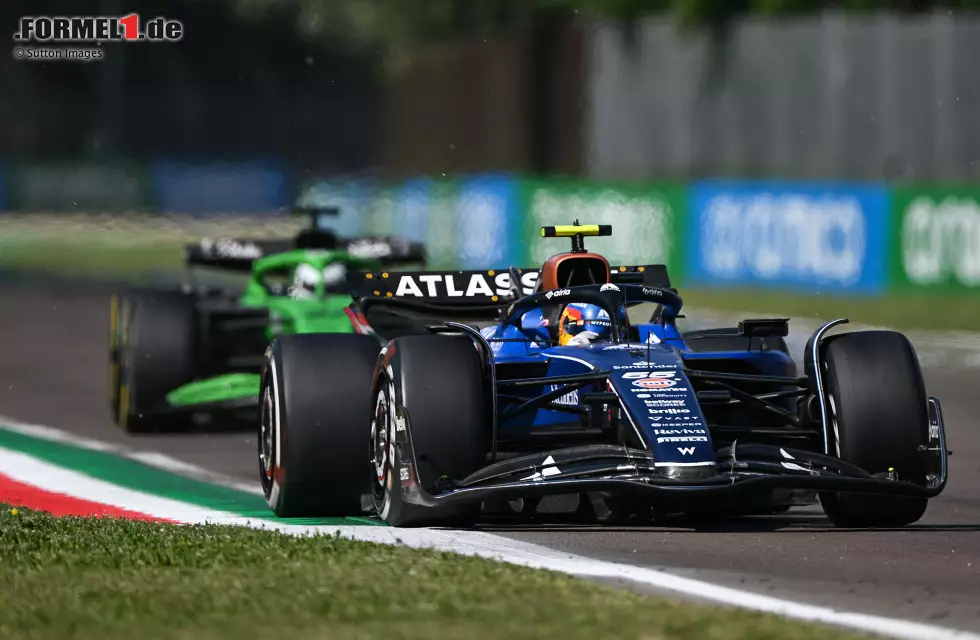 Foto zur News: Carlos Sainz (Williams) und Nico Hülkenberg (Sauber)